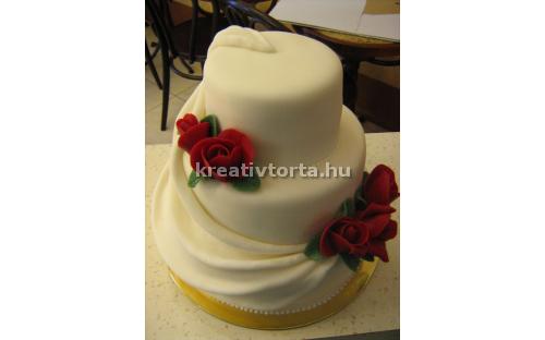 ESK2051 -  erre az esküvői torta kódra hivatkozzon!