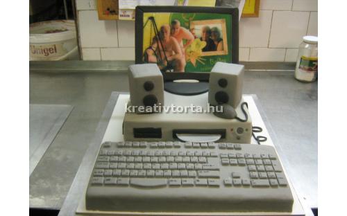 Számítógépes torta KRE2040